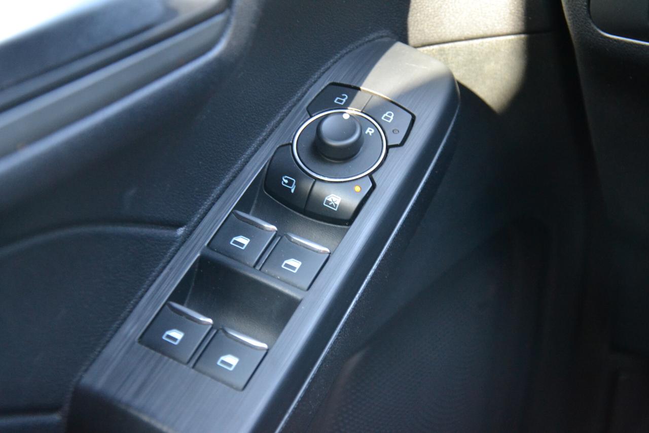 Ford Kuga 2.0 TDCI 120CV AUTOM. TITANIUMPREZZO SENZA VINCOLIUNIPRO'FATTURABILEITALIANA️GARANZIA 12M