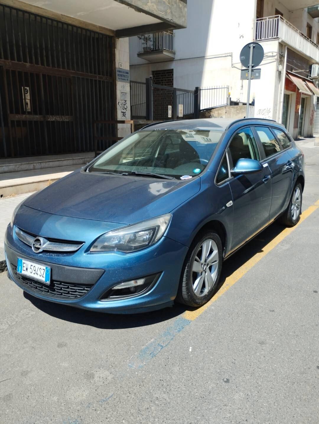 Opel Astra 1.7 CDTI 110CV 5 porte Elective