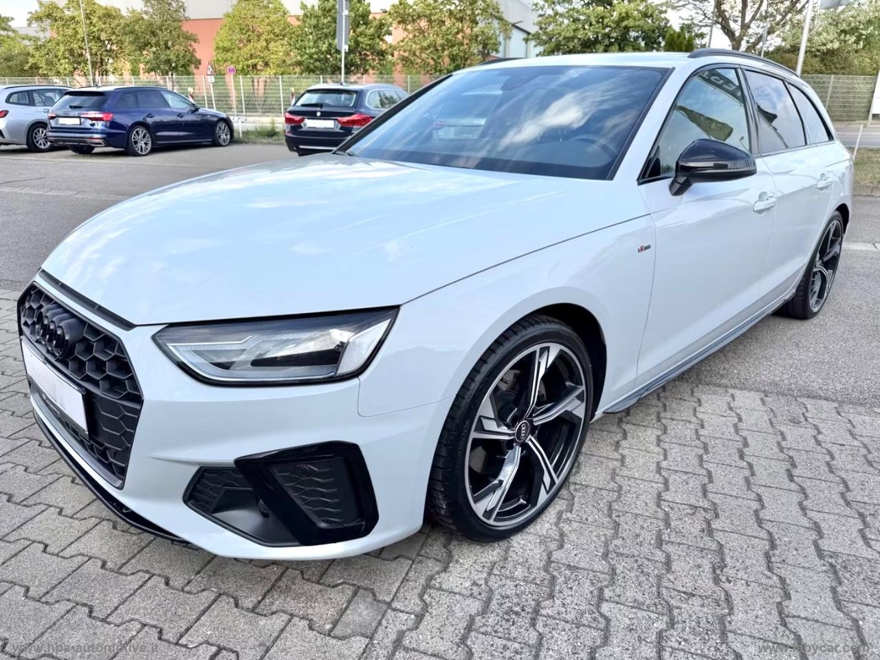 AUDI A4 Avant 2.0TDI S-tronic S-line Competition Led Navi Pelle Cerchi 19