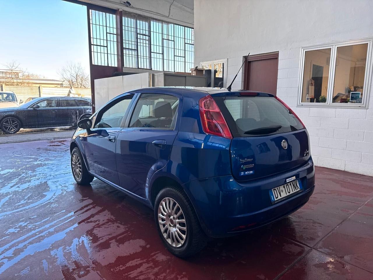 Fiat Grande Punto 1.4 5 porte Dynamic Natural Power METANO APPENA REVISIONATO NEOPATENTATI