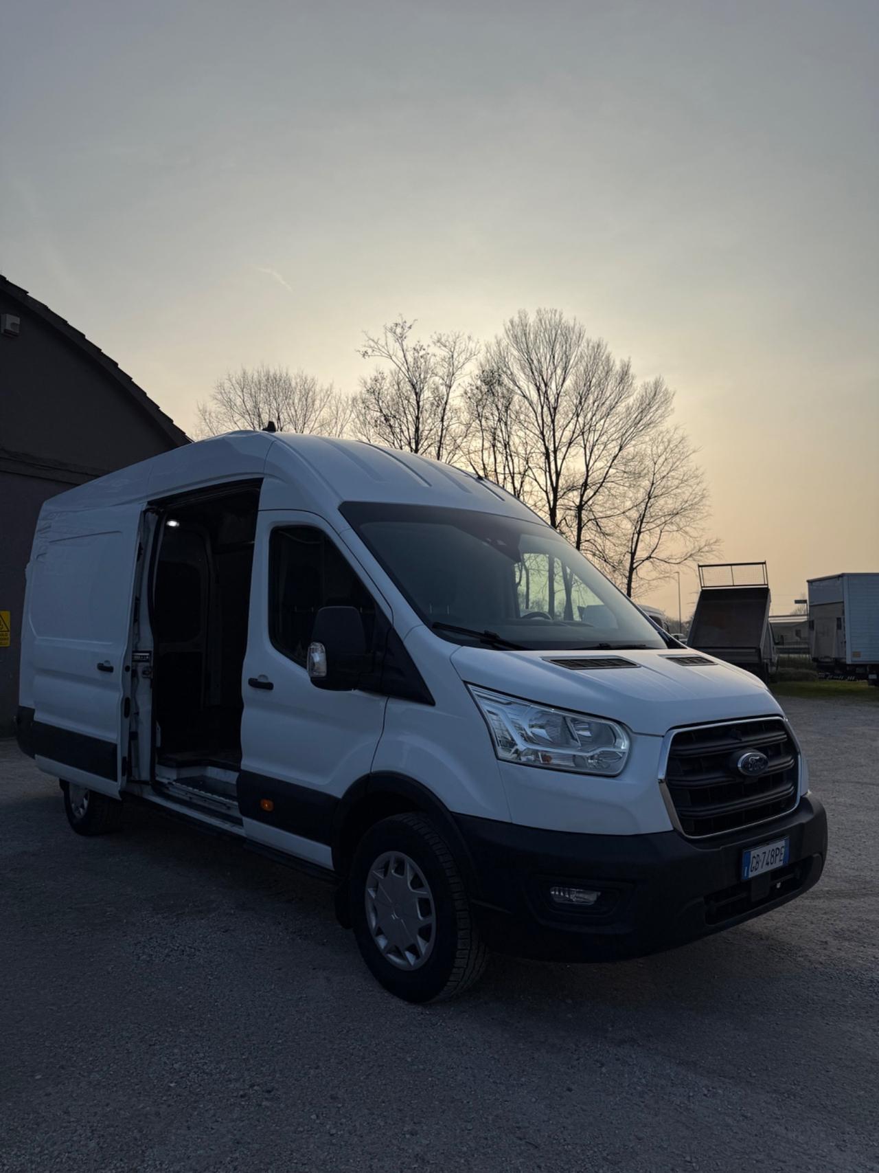 Ford transit L4 passo lungo