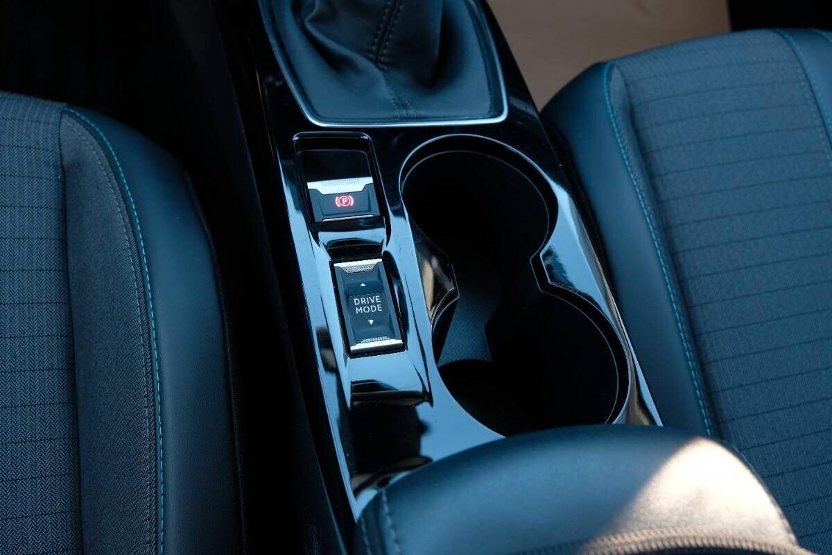 Peugeot 2008 PureTech 100 S&S Allure