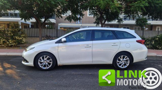 TOYOTA Auris 1.4 D-4D Active