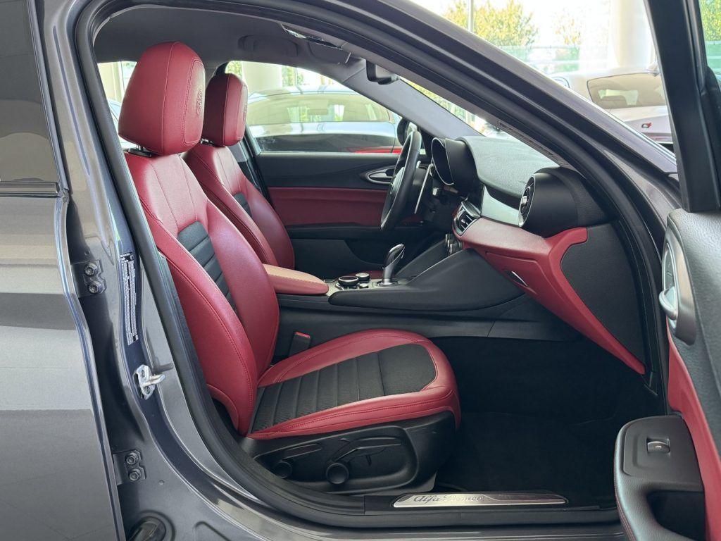 ALFA ROMEO Giulia 2.2 Turbodiesel 190 CV AT8 B-Tech