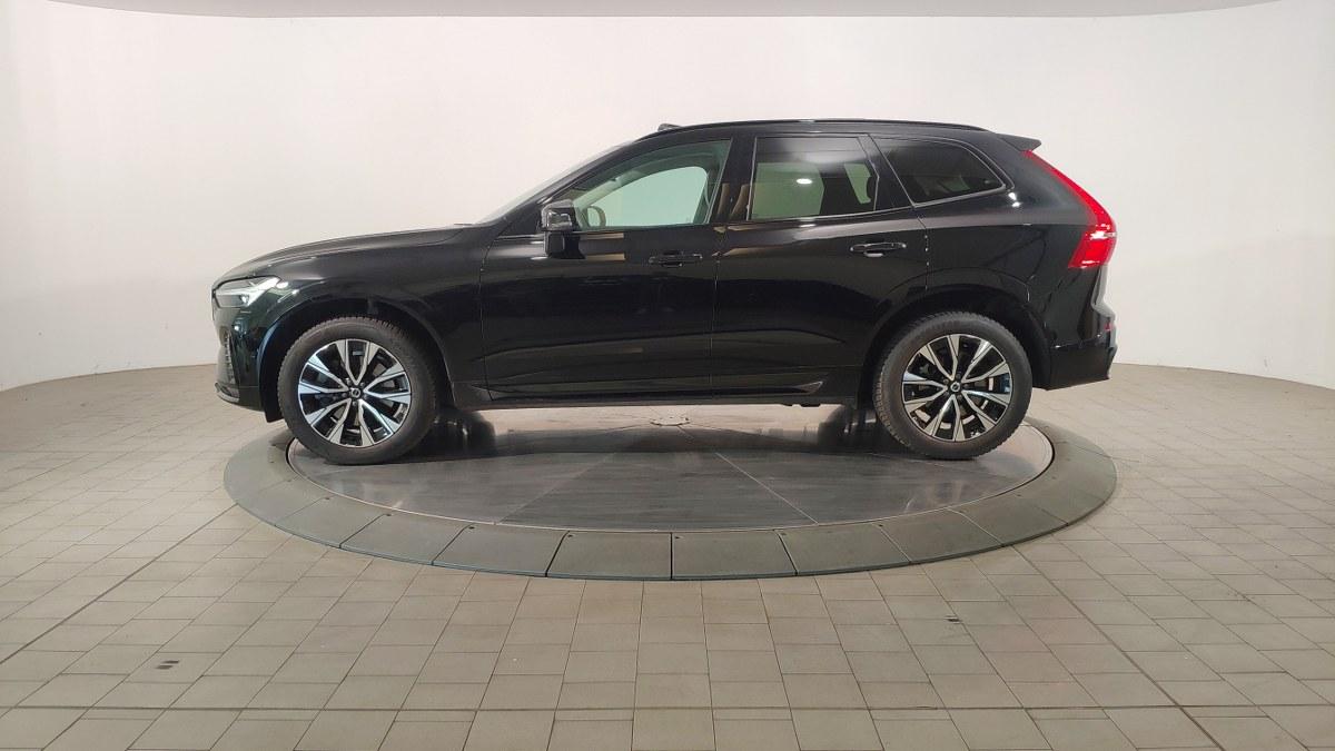 VOLVO Xc60 B4 Mild Hybrid (D) Automatico Plus Dark