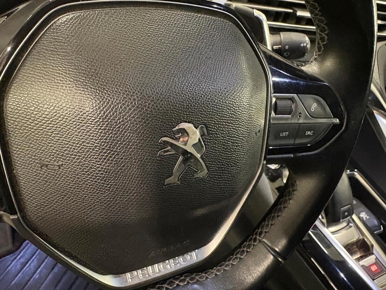 Peugeot 3008 ALLURE BlueHDi 130 EAT8 SPOTICAR