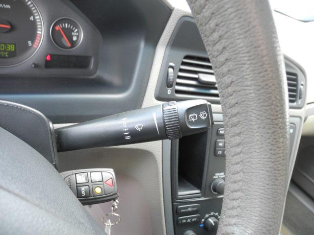 VOLVO XC70 2.4 D5 20v AWD Cross Country autom. - DA VETRINA