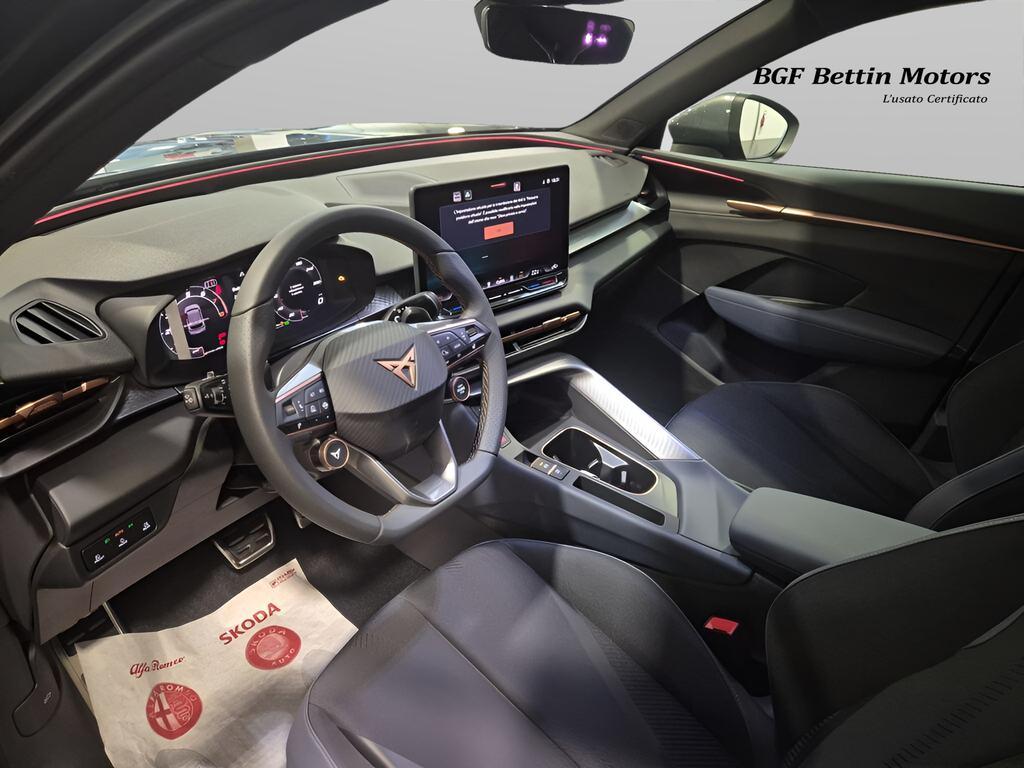 Cupra Terramar 1.5 Hybrid Business