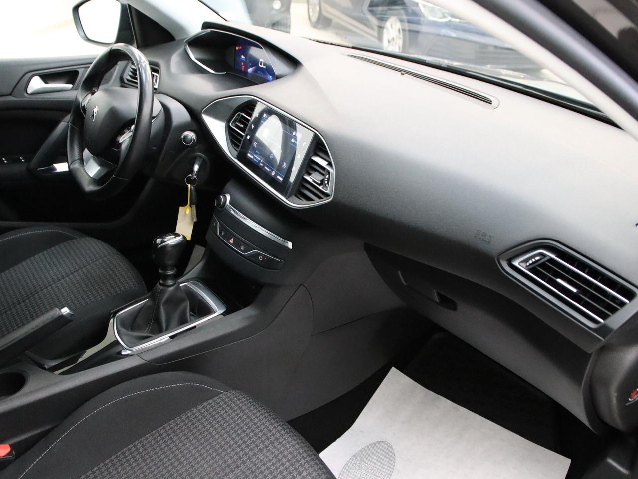 Peugeot 308 5p 1.5 bluehdi Active