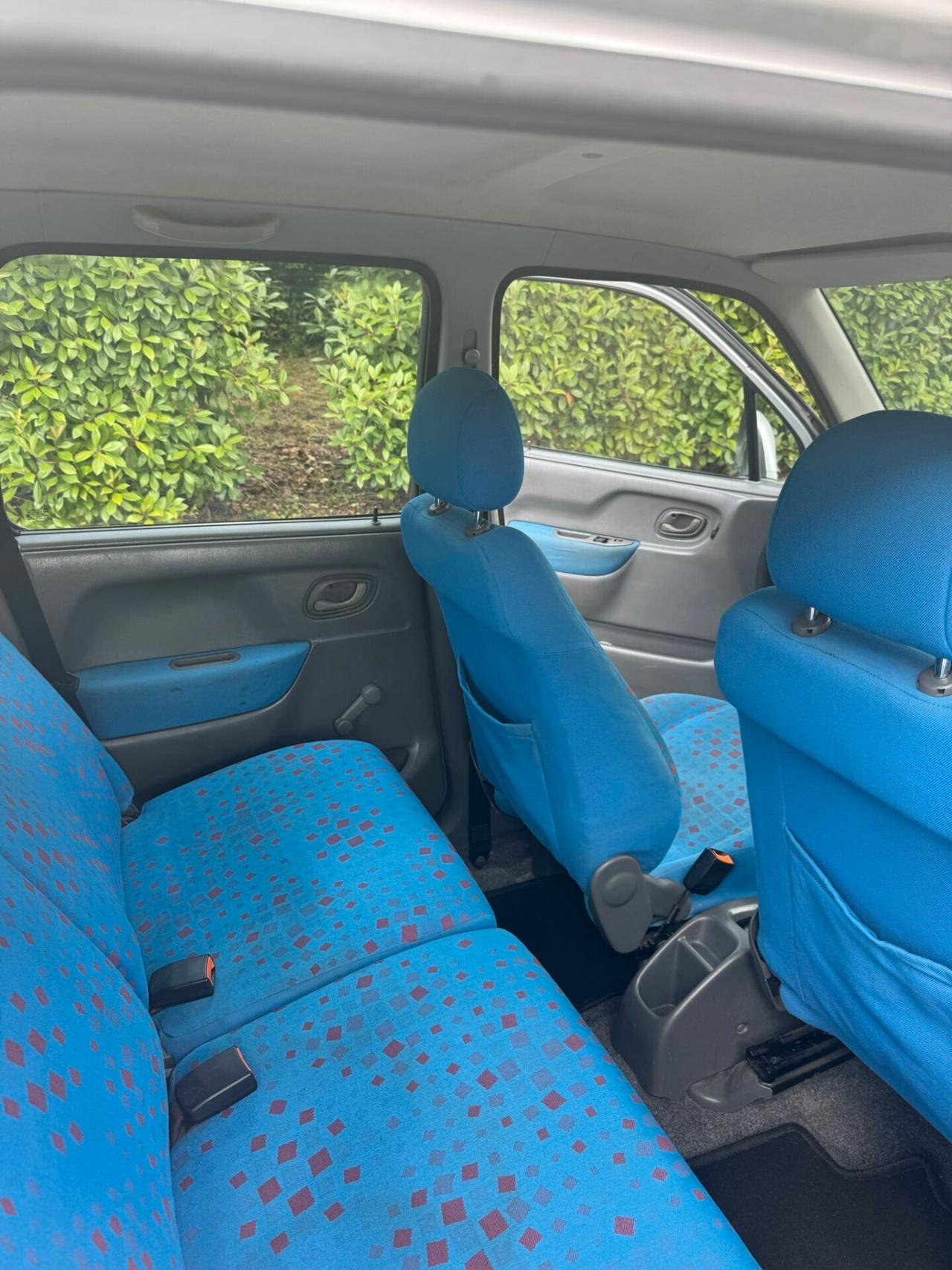 Opel Agila 1.2 16V Comfort