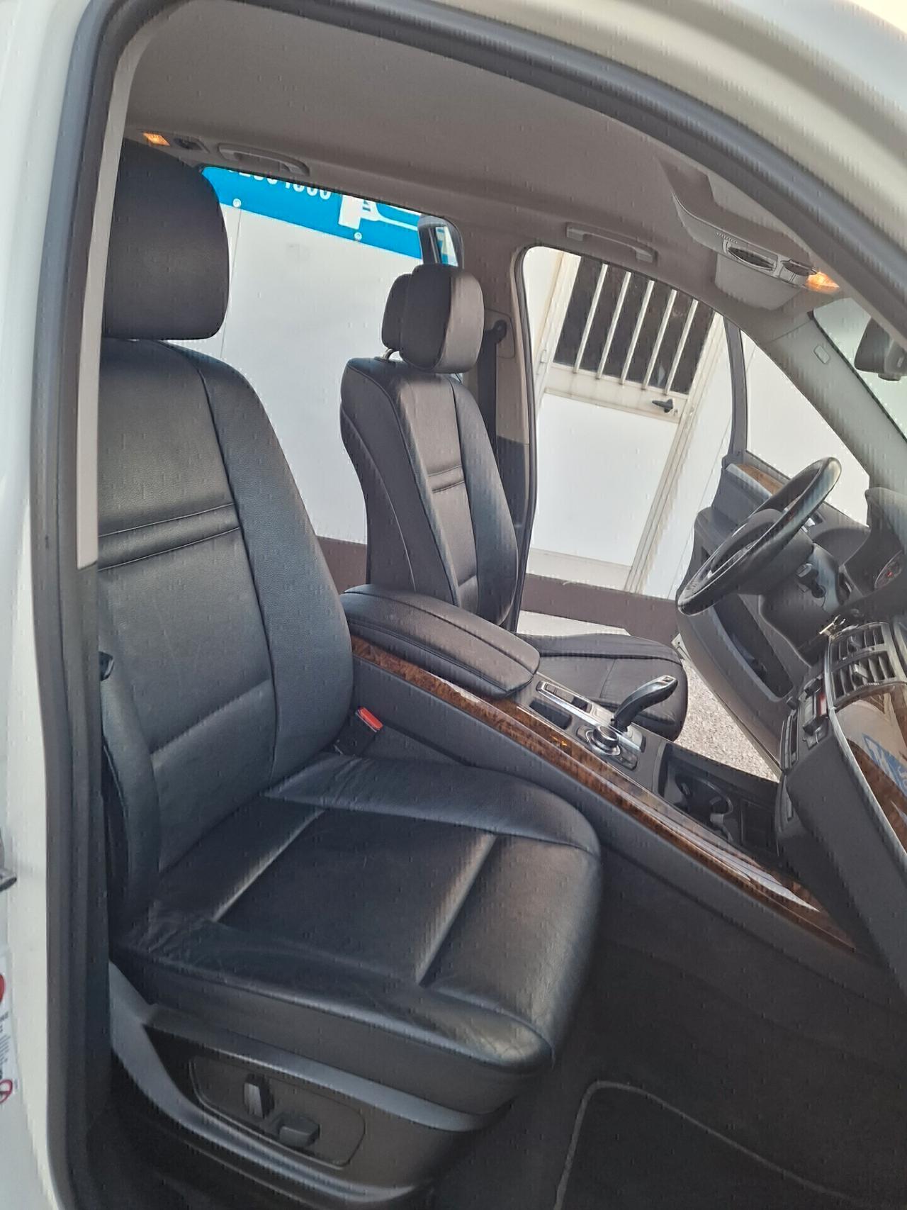 BMW X5 xDrive30d Futura - 2011