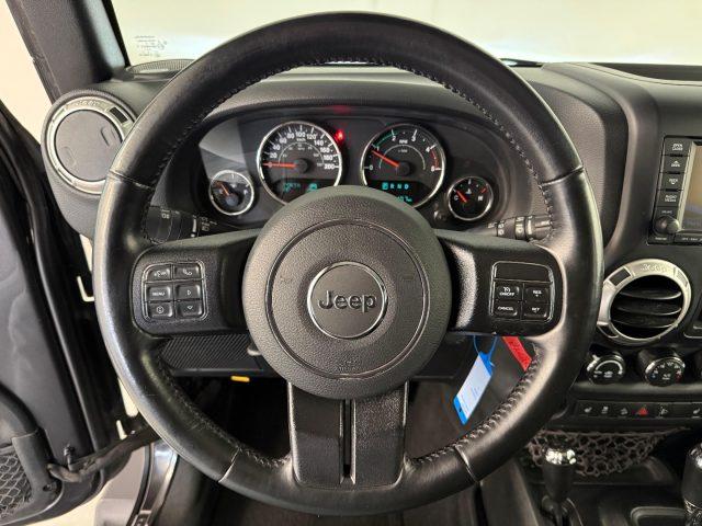 JEEP Wrangler Unlimited 2.8 CRD DPF Sahara Auto E6