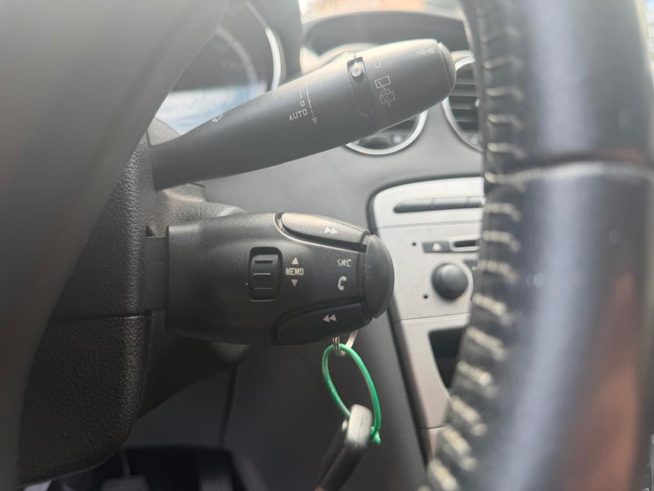 Peugeot 308 1.6 8V e-HDi 112CV Stop&Start 5p. Allure