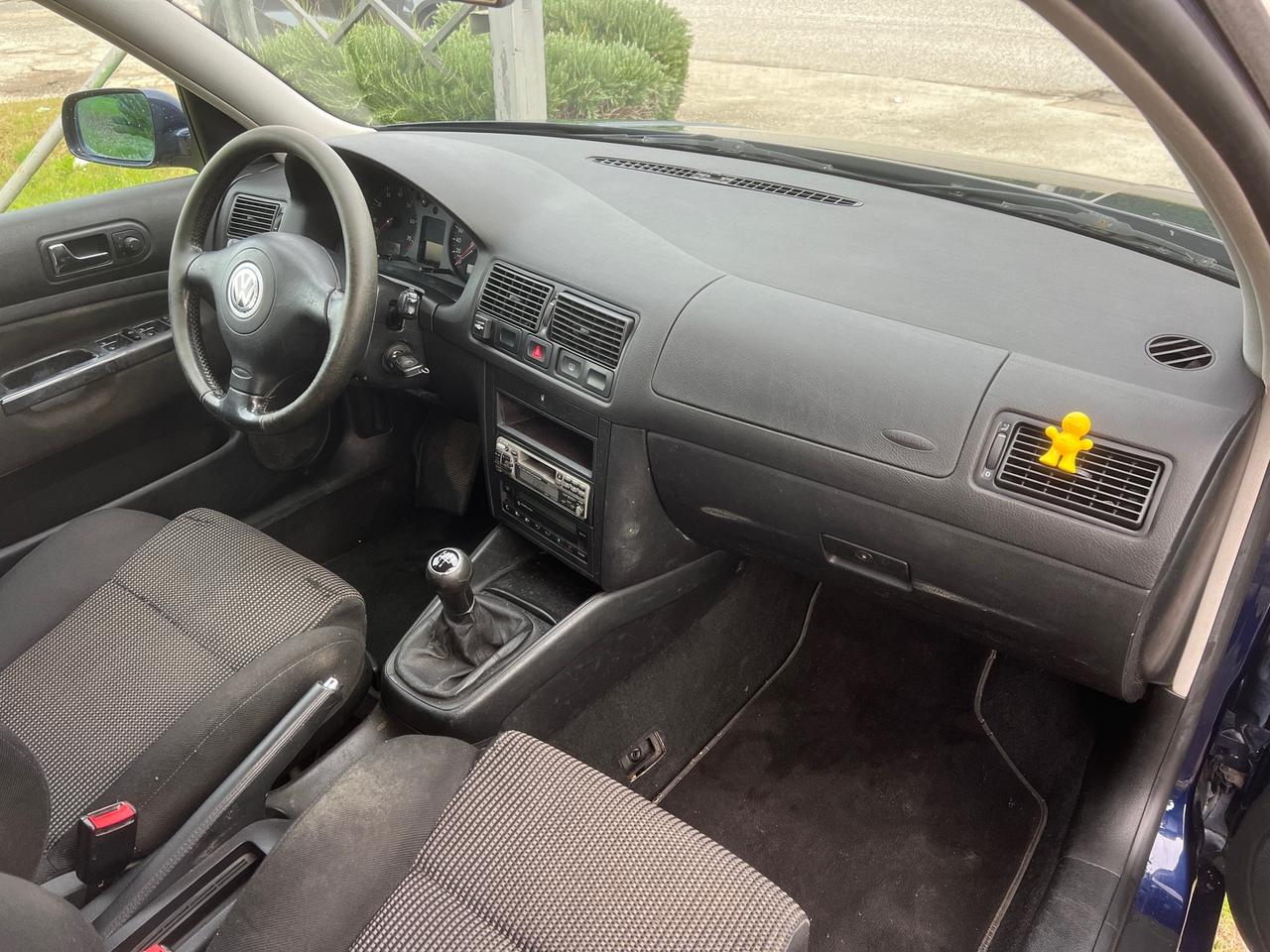 VW Golf 1.6cat GPL 5porte Highline-1999