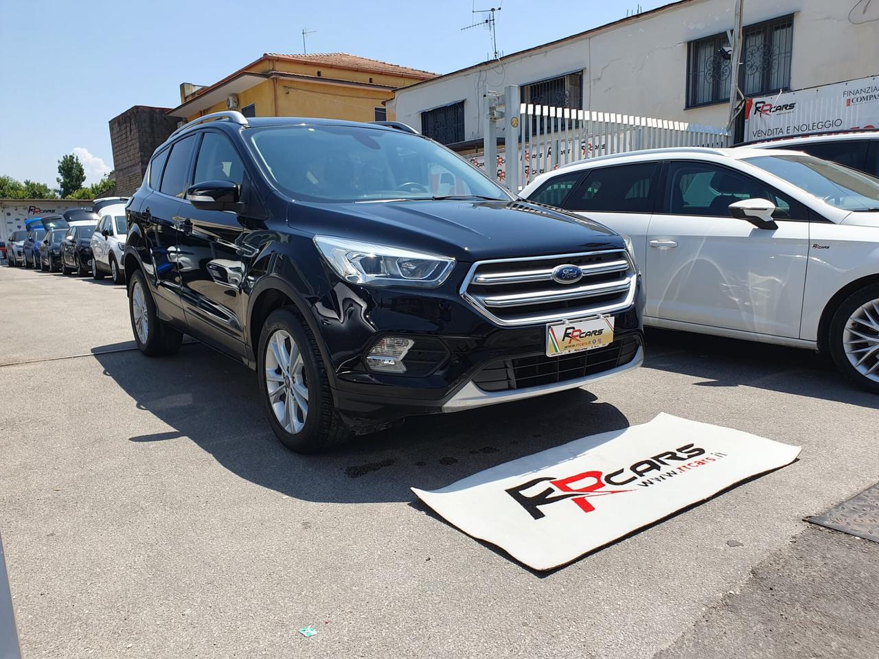 Ford Kuga 1.5 TDCI 120CV S&S 2WD Powershift ST-Line Business
