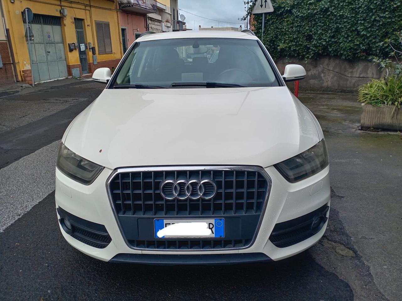 Audi Q3 2.0 TDI Business