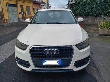 Audi Q3 2.0 TDI Business