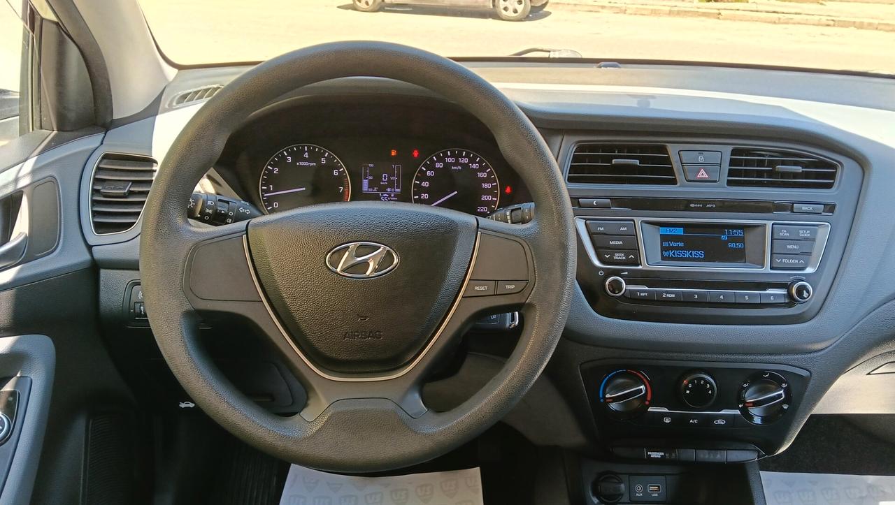 HYUNDAI I20 1.2 BENZINA -PREZZO PROMO!