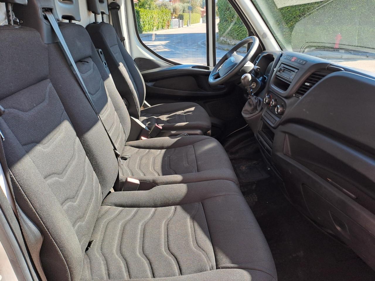Iveco Daily 33S150 2.3 HPT PC-TN Furgone