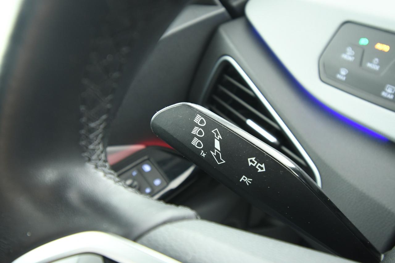 VOLKSWAGEN ID.3 58 kWh Style NEOPATENTATI+TETTO PANO+ACC+APP CONNECT