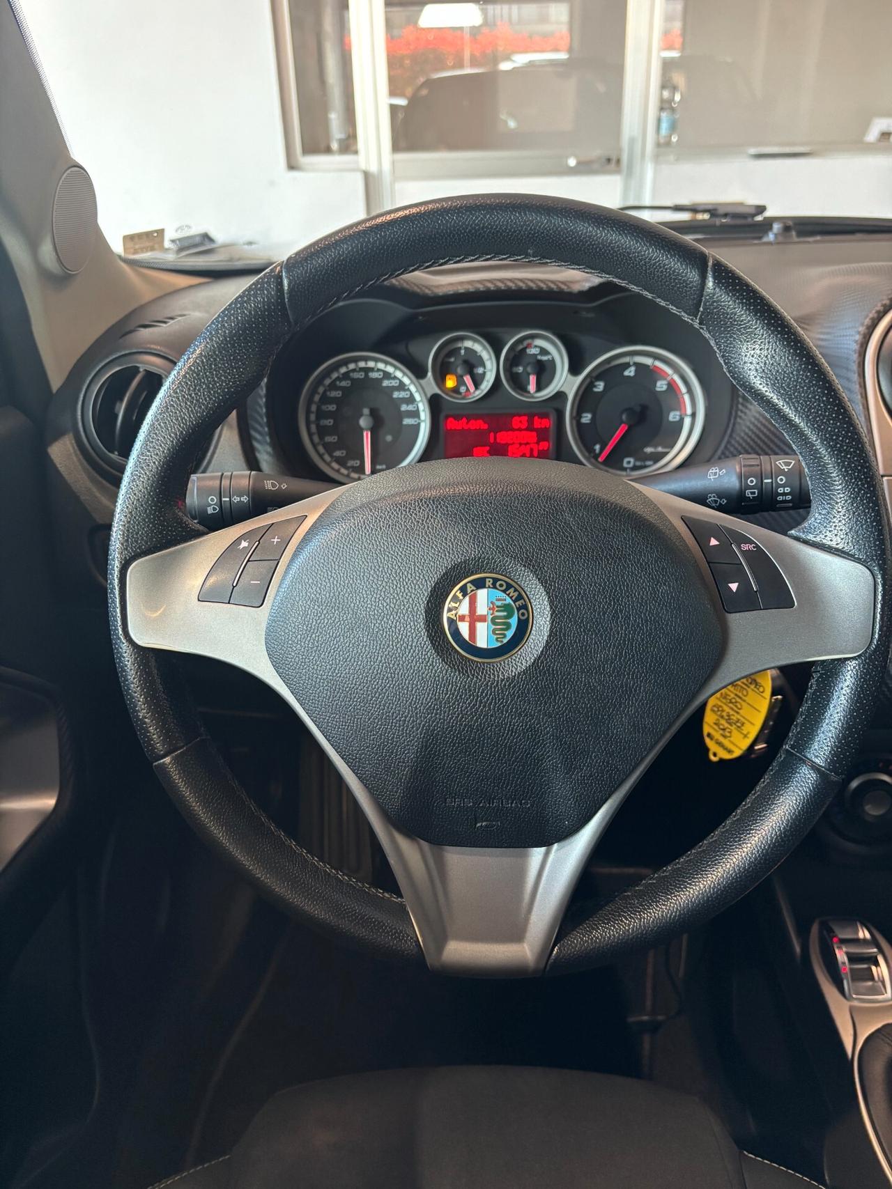 Alfa Romeo MiTo 1.3 jtdm SBK *GANCIO TRAINO*NEOPATENTATI