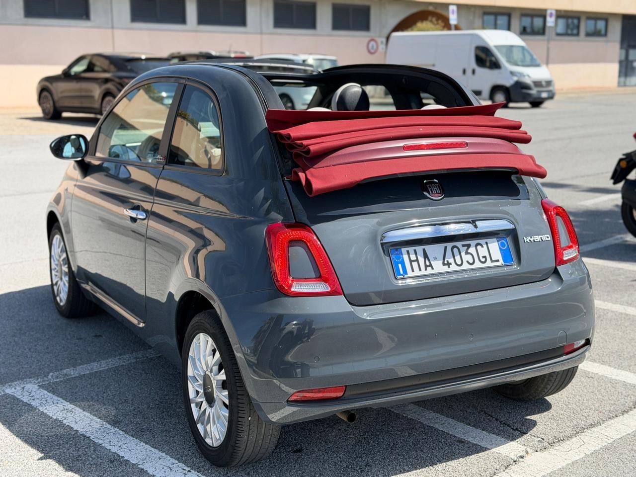 Fiat 500 C 1.0 Hybrid 2022 con soli 24000 - neopatentati