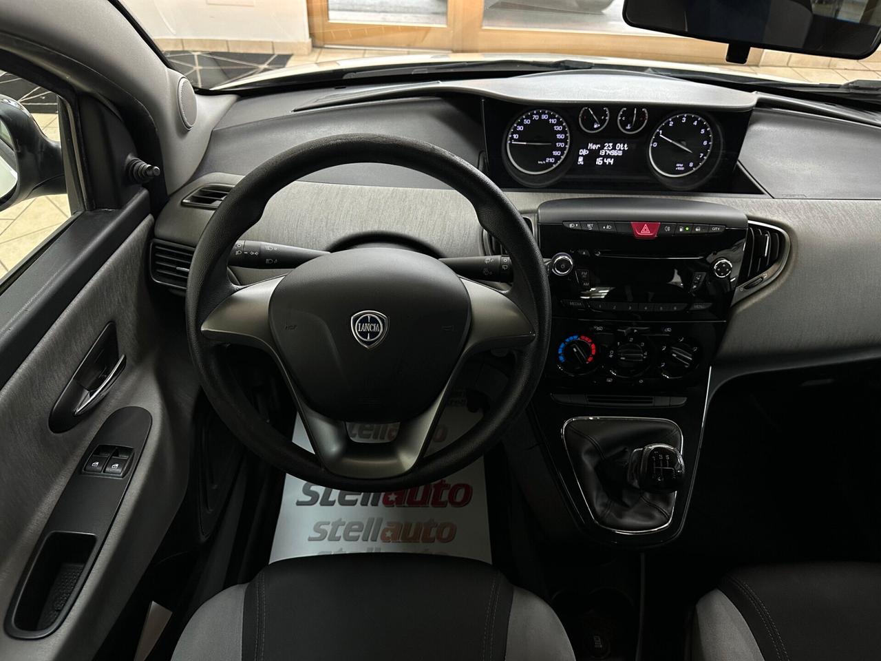 Lancia Ypsilon 1.2 69 CV 5 porte GPL Ecochic Gold