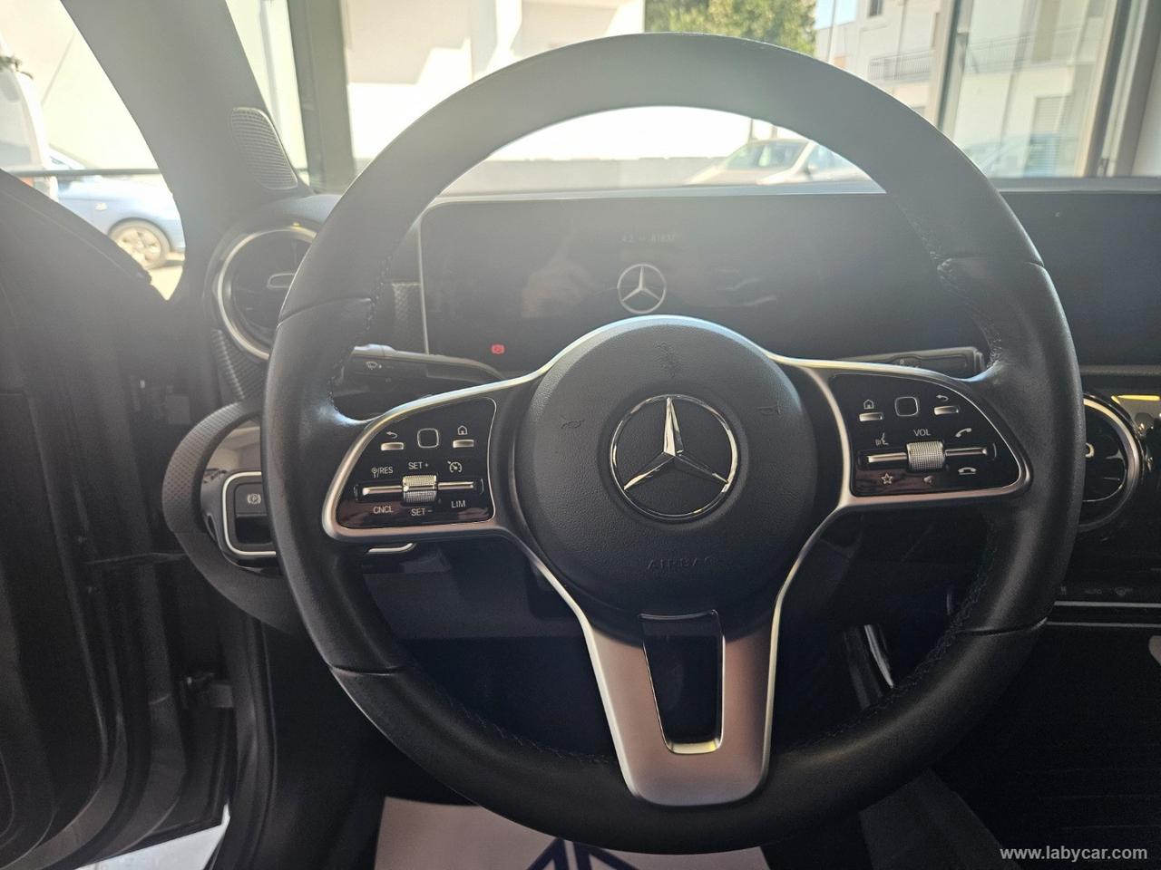 MERCEDES-BENZ A 180 d Automatic 4p. SEDAN Sport