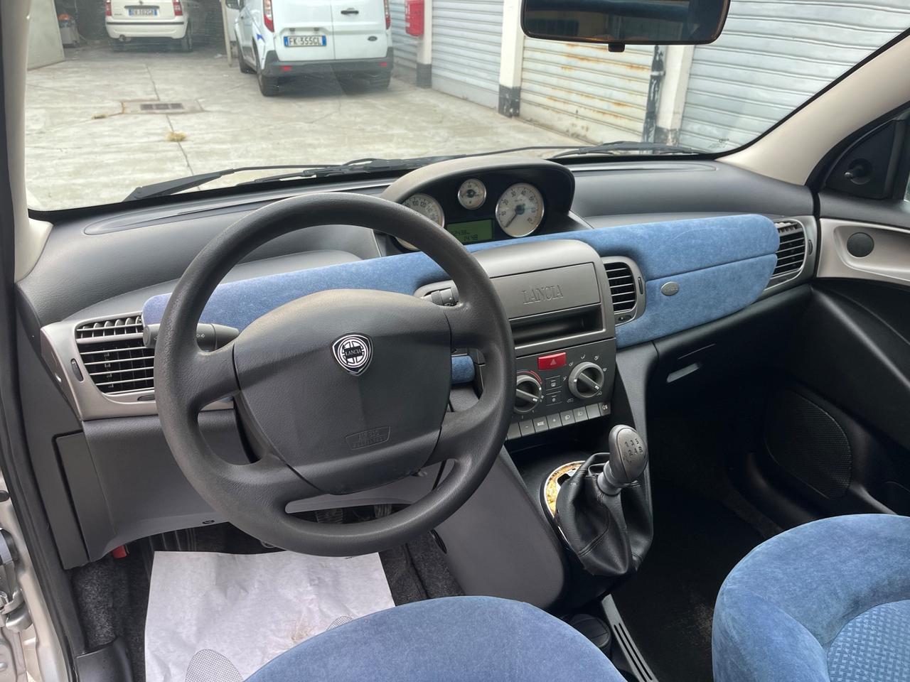 Lancia Ypsilon 1.2 Benzina
