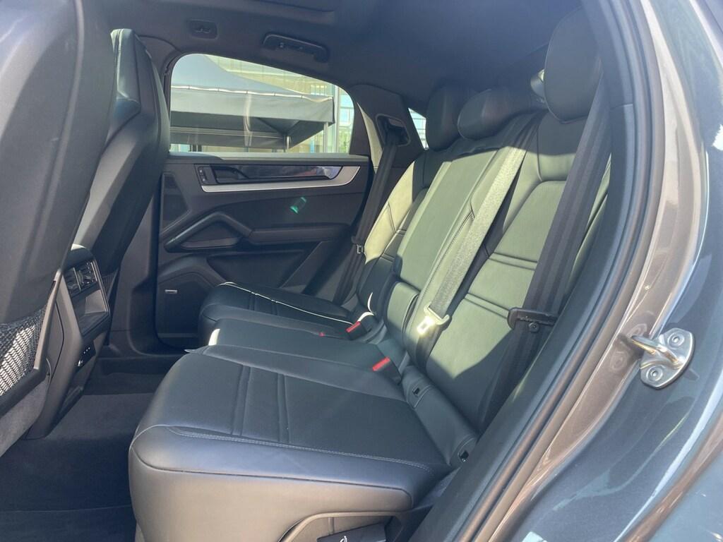 Porsche Cayenne Coupe 3.0 E-Hybrid S Tiptronic