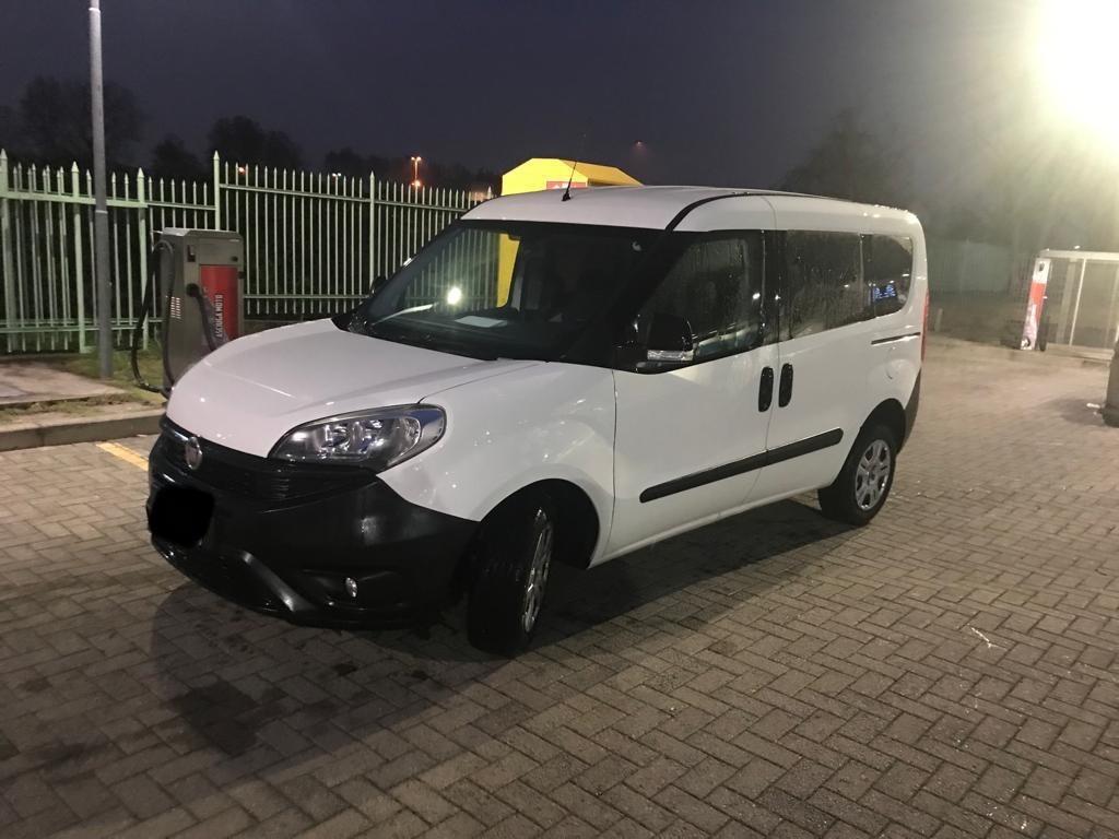 Fiat Doblo COMBI 5 POSTI DOPPIA PORTA SCORREBOLE