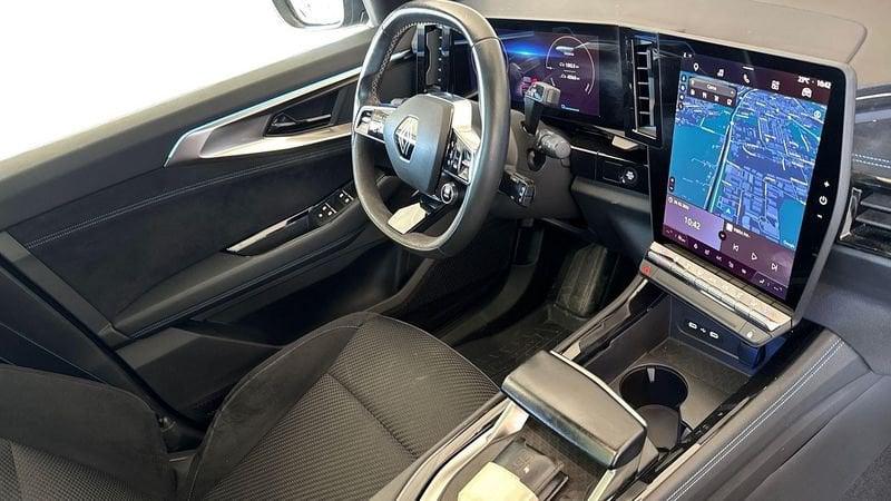 Renault Austral 2023 1.2 E-Tech full hybrid 200cv Iconic Esprit