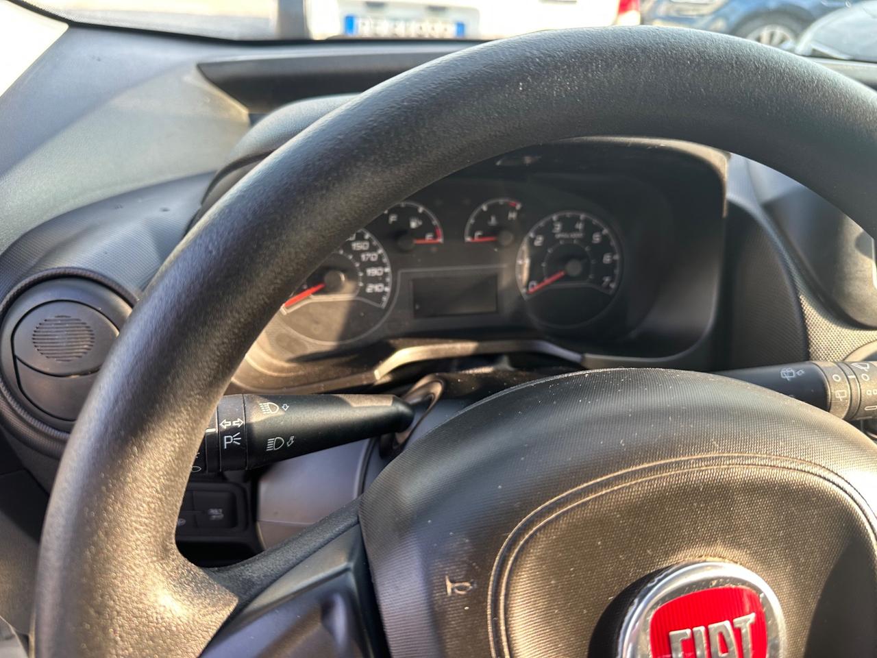 Fiat Fiorino 1.3 MJT 95CV Cargo SX