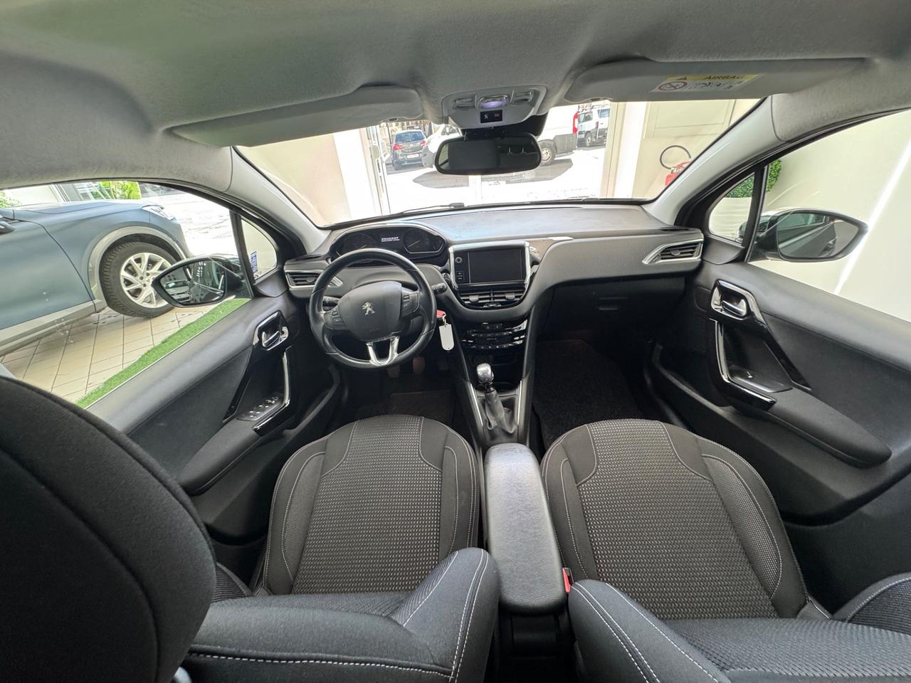 Peugeot 208 BlueHDi 100 S&S 5 porte Allure