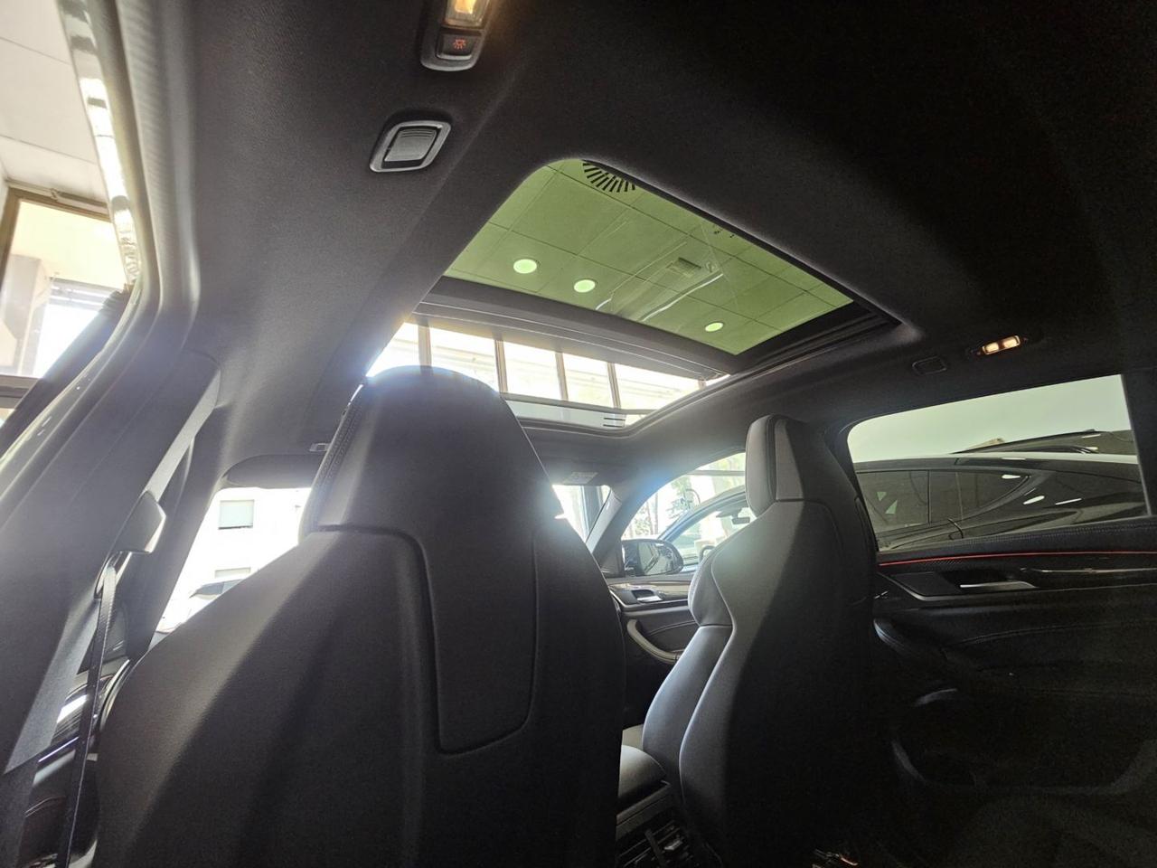 BMW X4 X4 M Competition xDrive Tetto Carbonio Laser