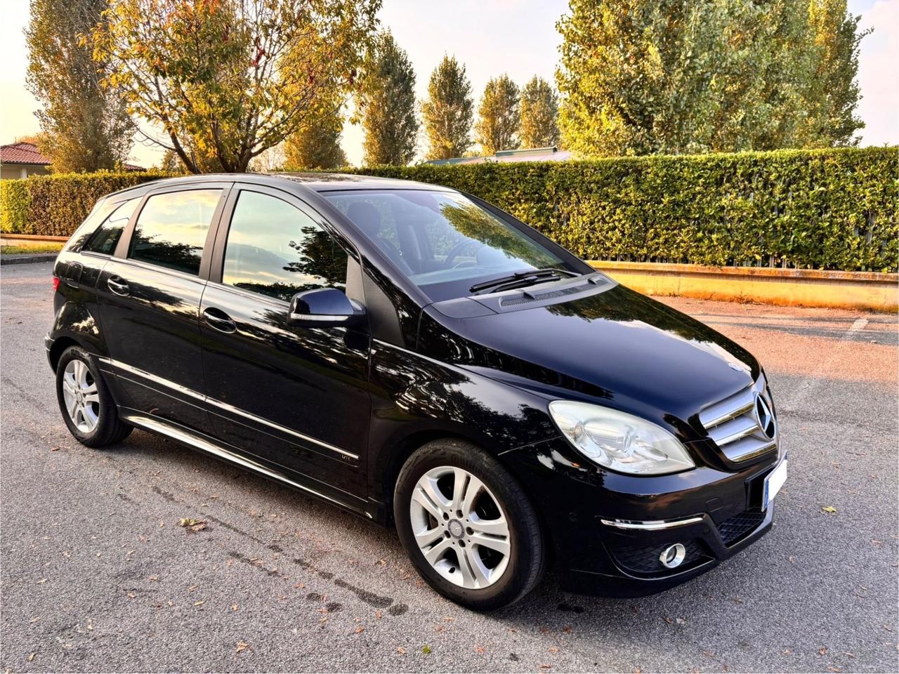 Mercedes-benz B 200 CDI BlueEFFICIENCY Premium