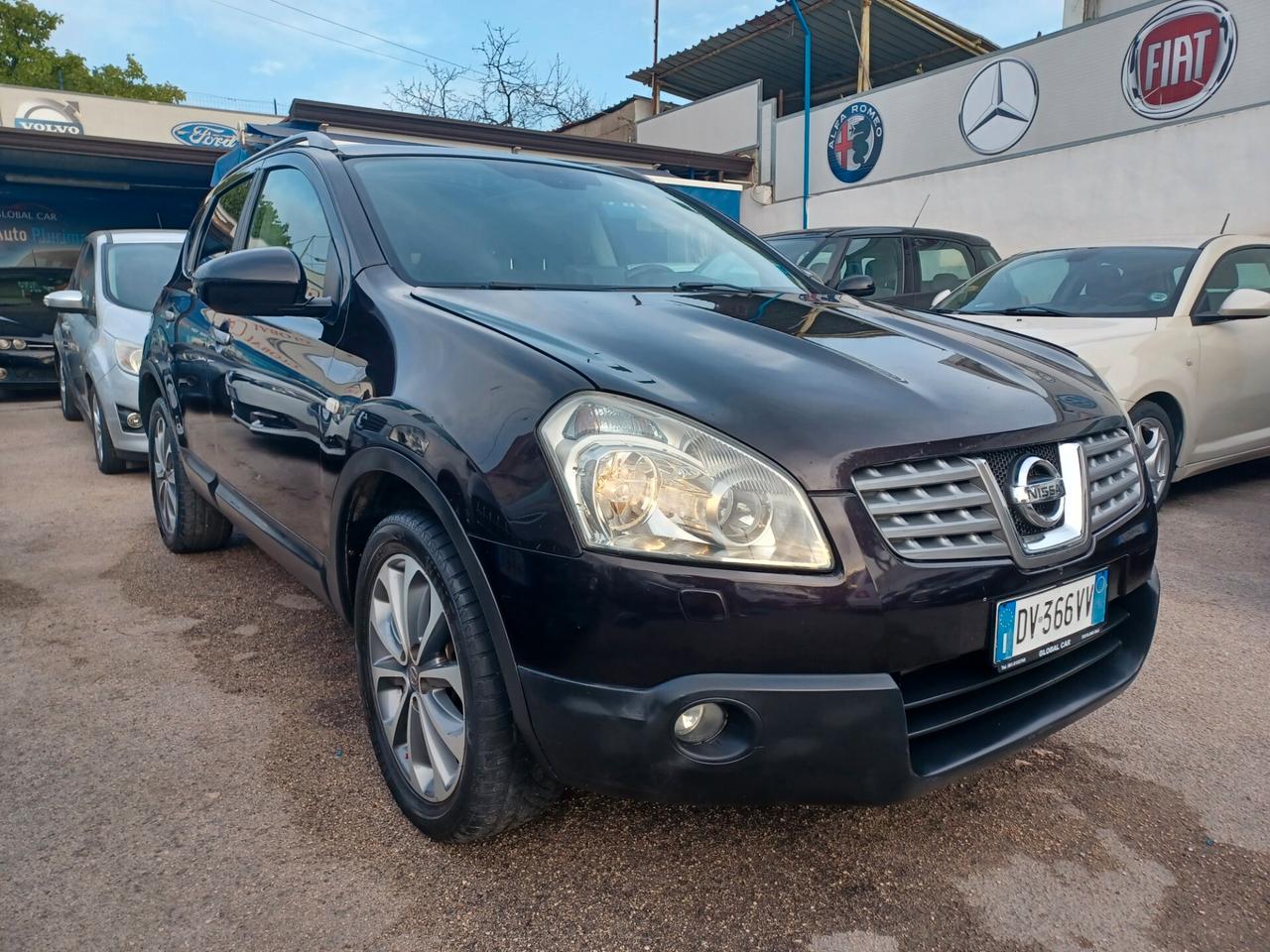 Nissan Qashqai 2.0 dCi n-tec AUTOMATICA 4X4