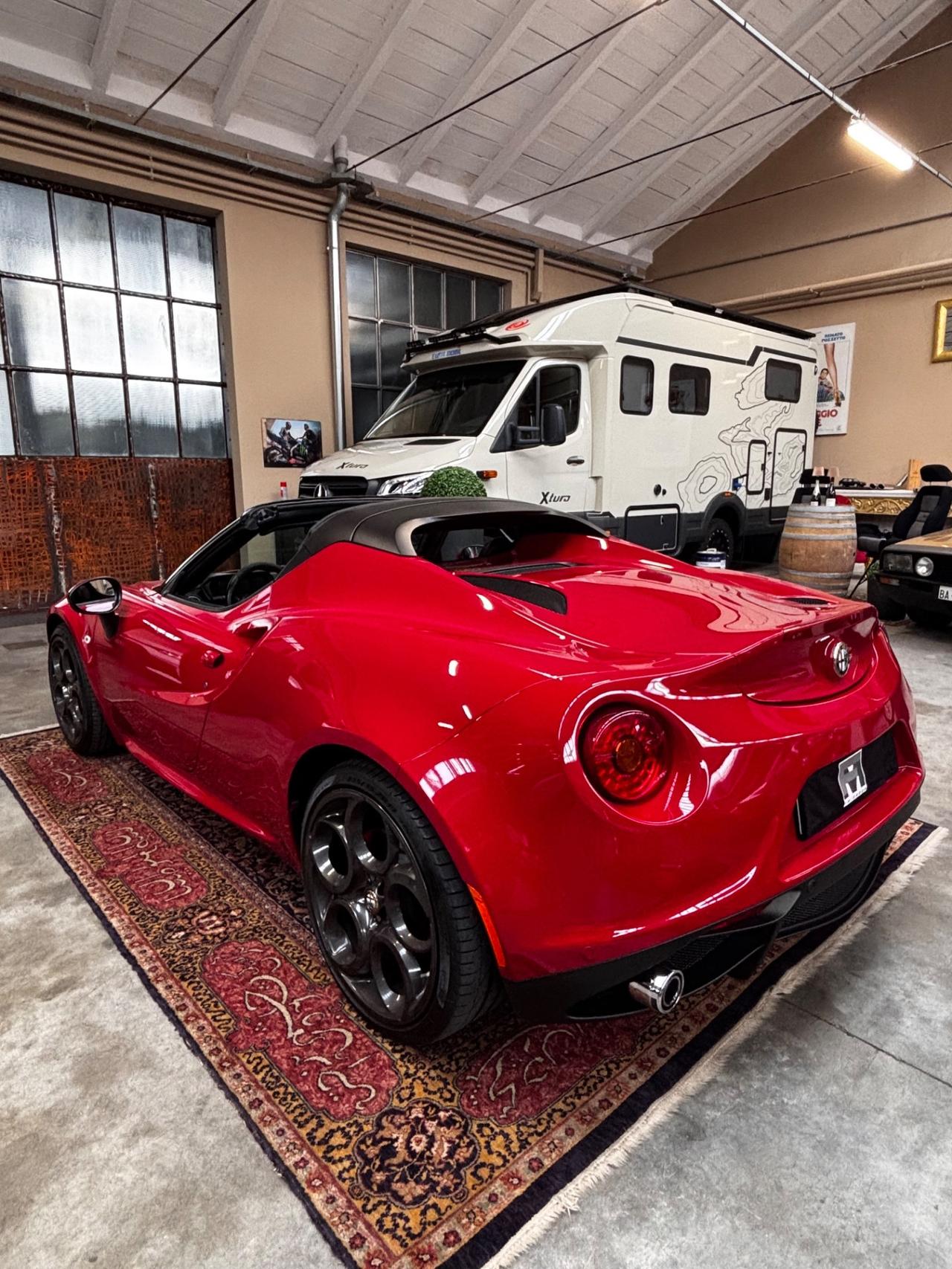 Alfa Romeo 4C 1750 TBi Spider