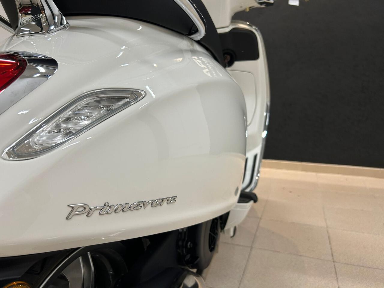 Piaggio Vespa 125 Primavera