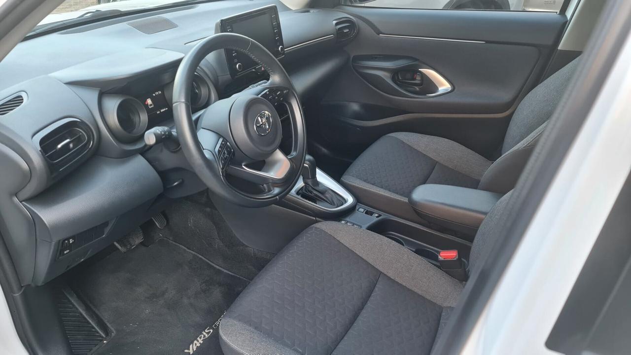 Toyota Yaris Cross E-CVT ACTIVE