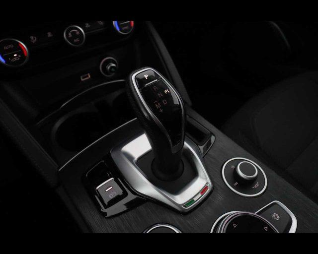ALFA ROMEO Stelvio 2.2 Turbodiesel 160 CV AT8 RWD Business