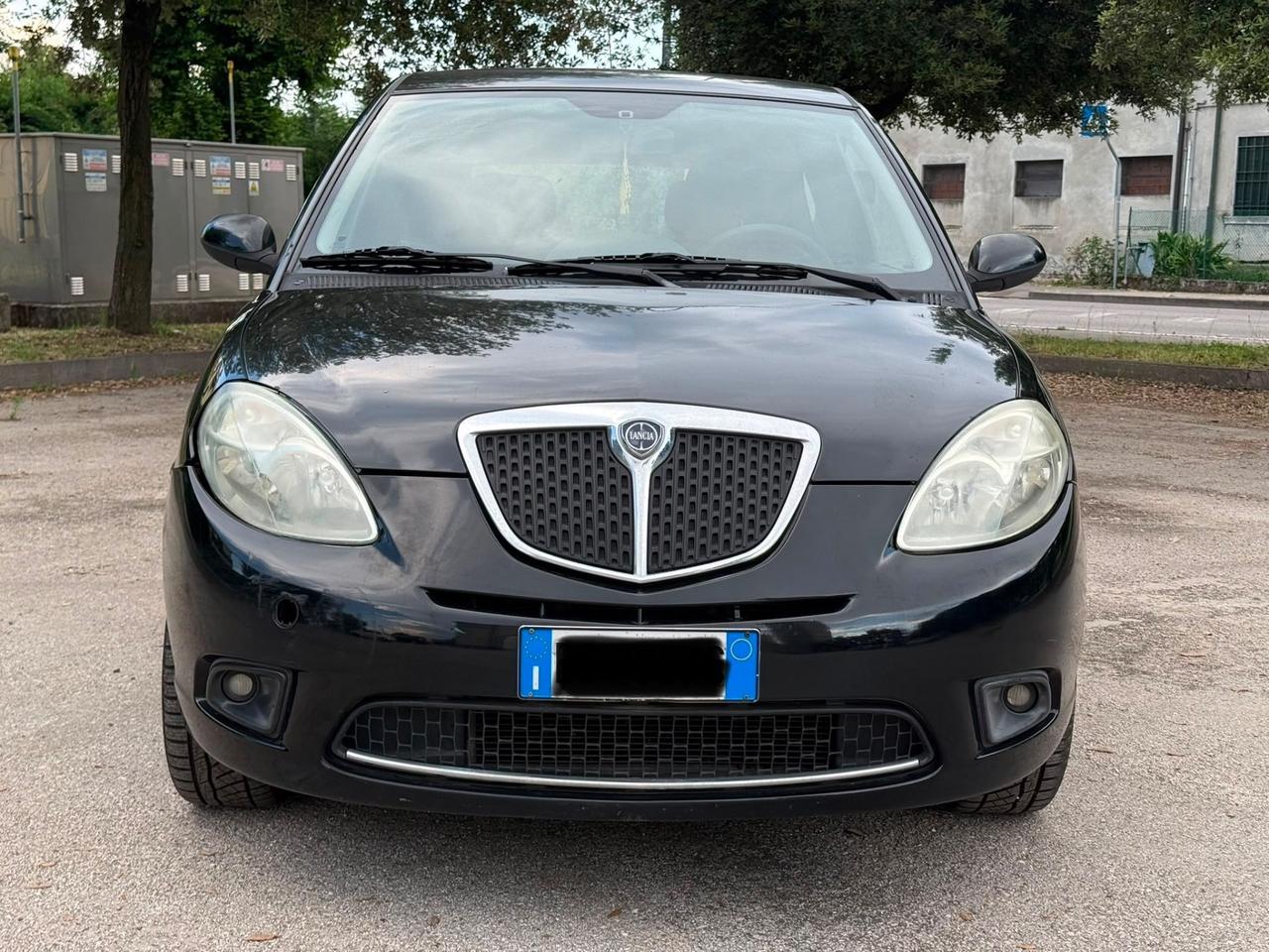 Lancia Ypsilon 1.2 Argento