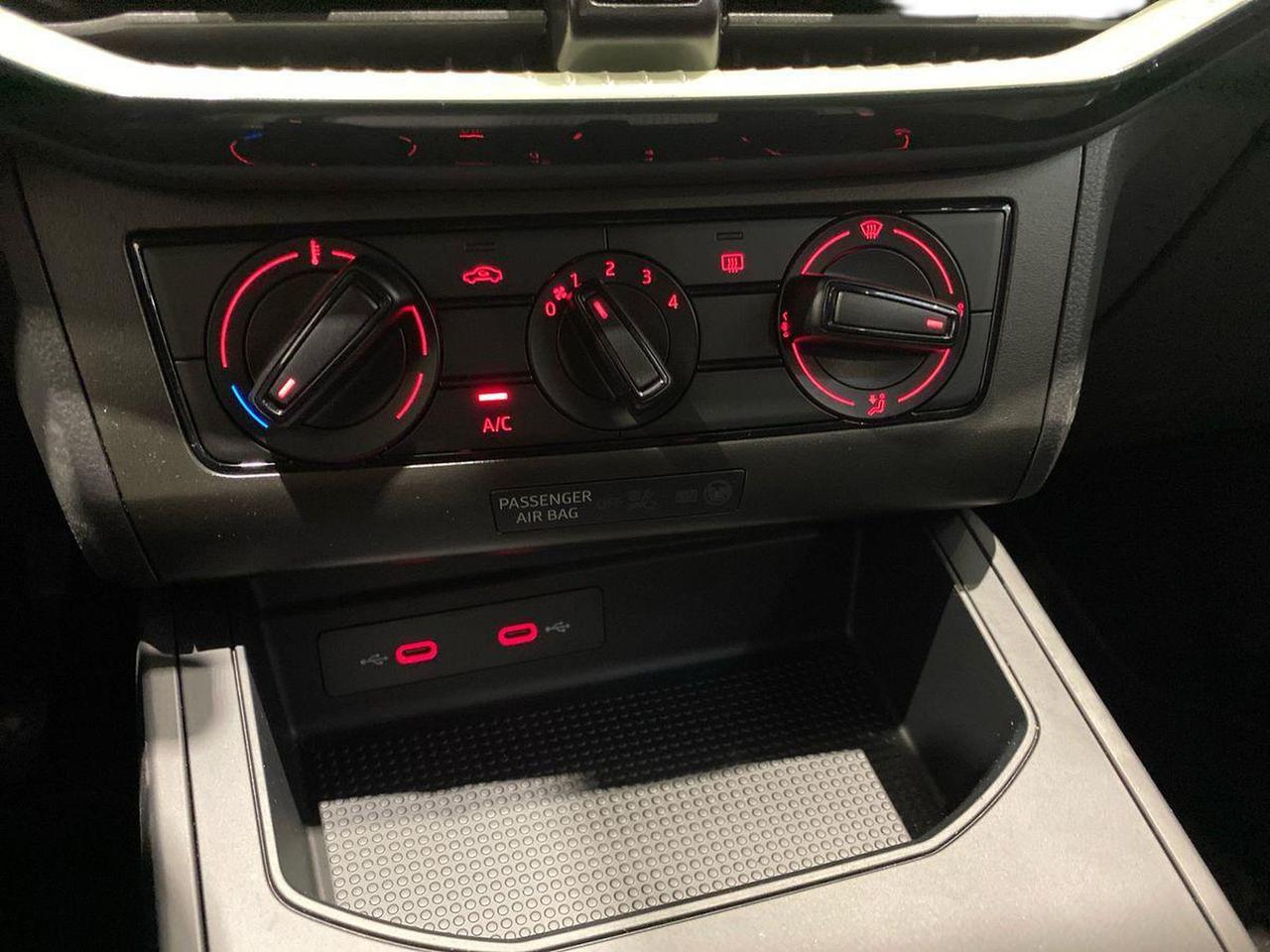 Seat Ibiza 1.0 mpi 80cv business