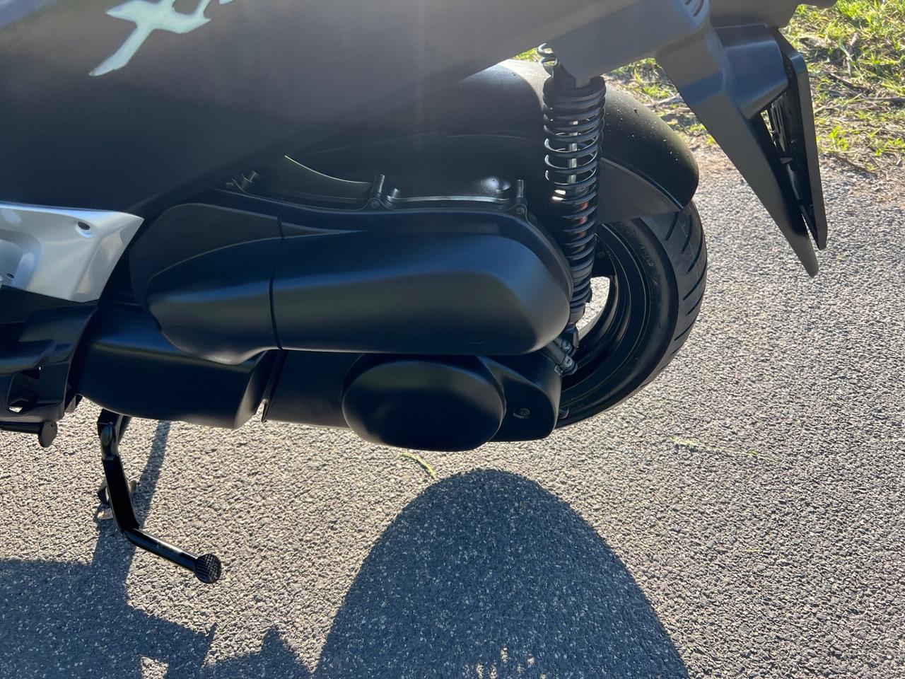 Yamaha X-Max 250