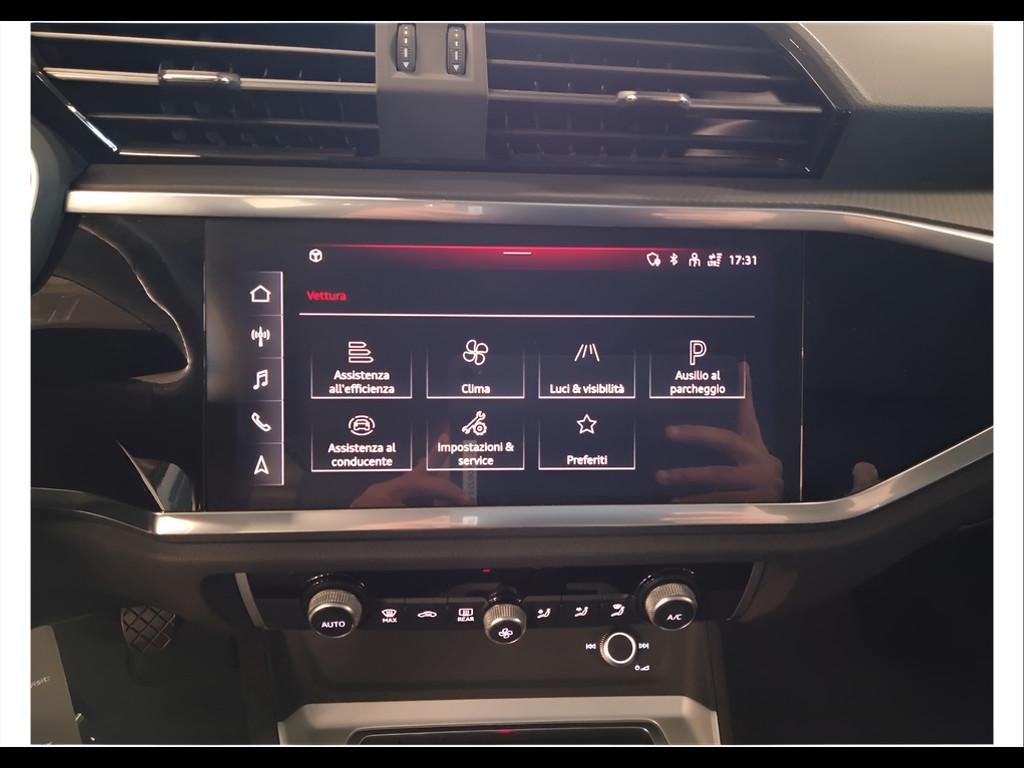 AUDI Q3 II 2018 - Q3 35 2.0 tdi Business Advanced