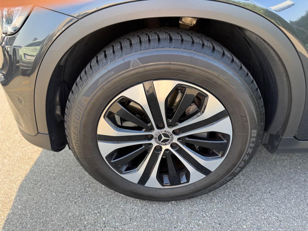 Mercedes-Benz GLC 200 Business #7285