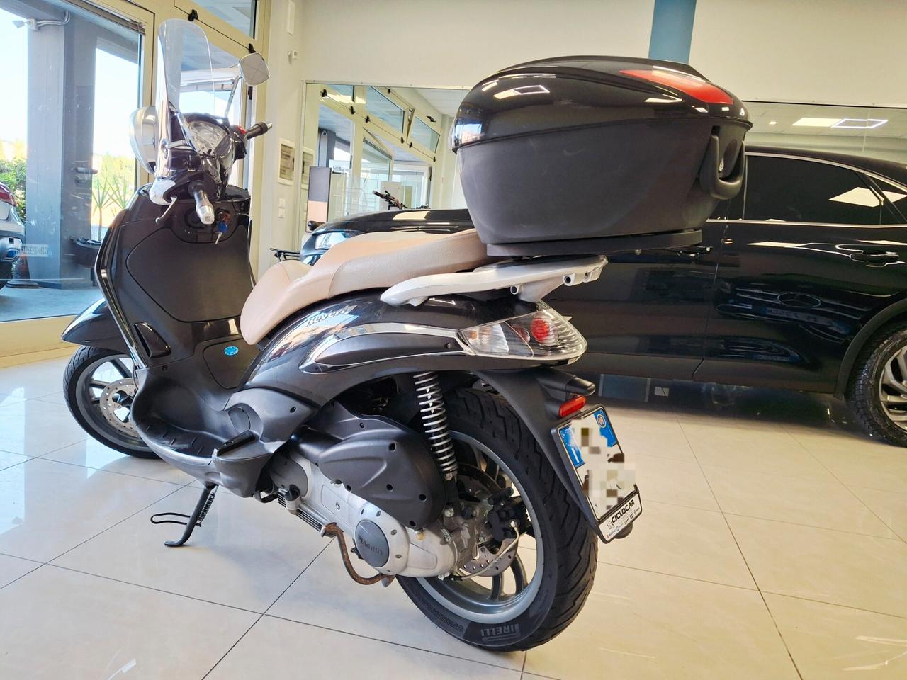 Piaggio Beverly 300 i.e. Tourer
