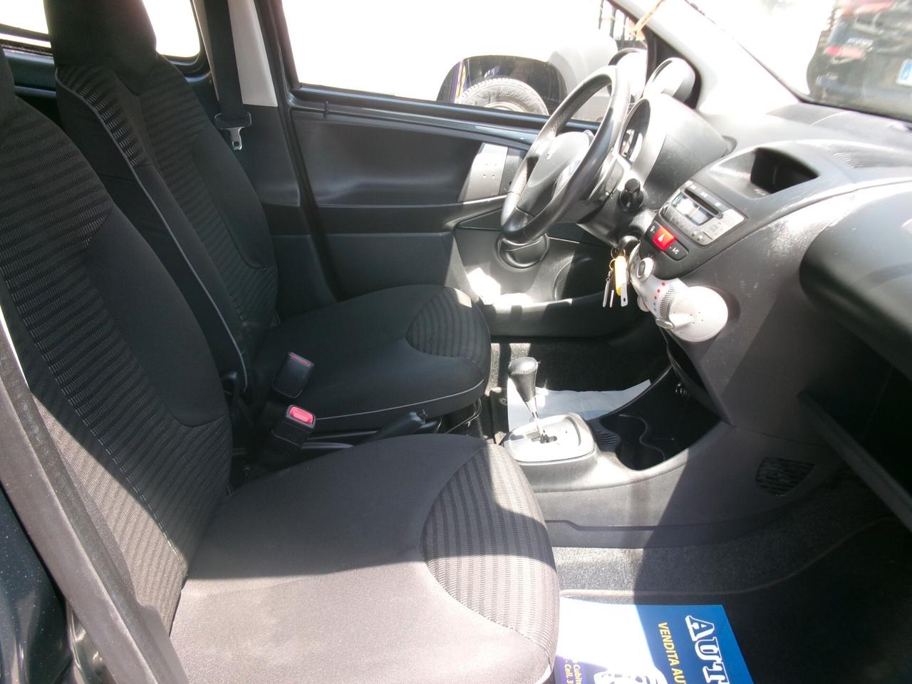 Peugeot 107 1.0 12v 5 PORTE ACTIVE 2 TRONIC CAMBIO AUTOMATICO 86000 KM