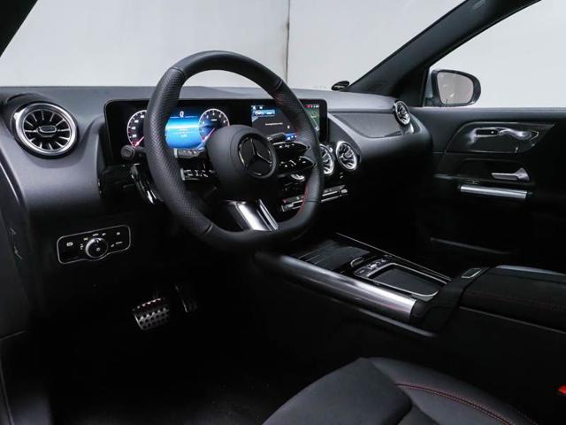 MERCEDES-BENZ GLA 180 Automatic AMG Line Advanced Plus