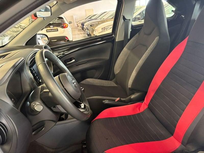 Toyota Aygo X 1.0B (72 CV) Active